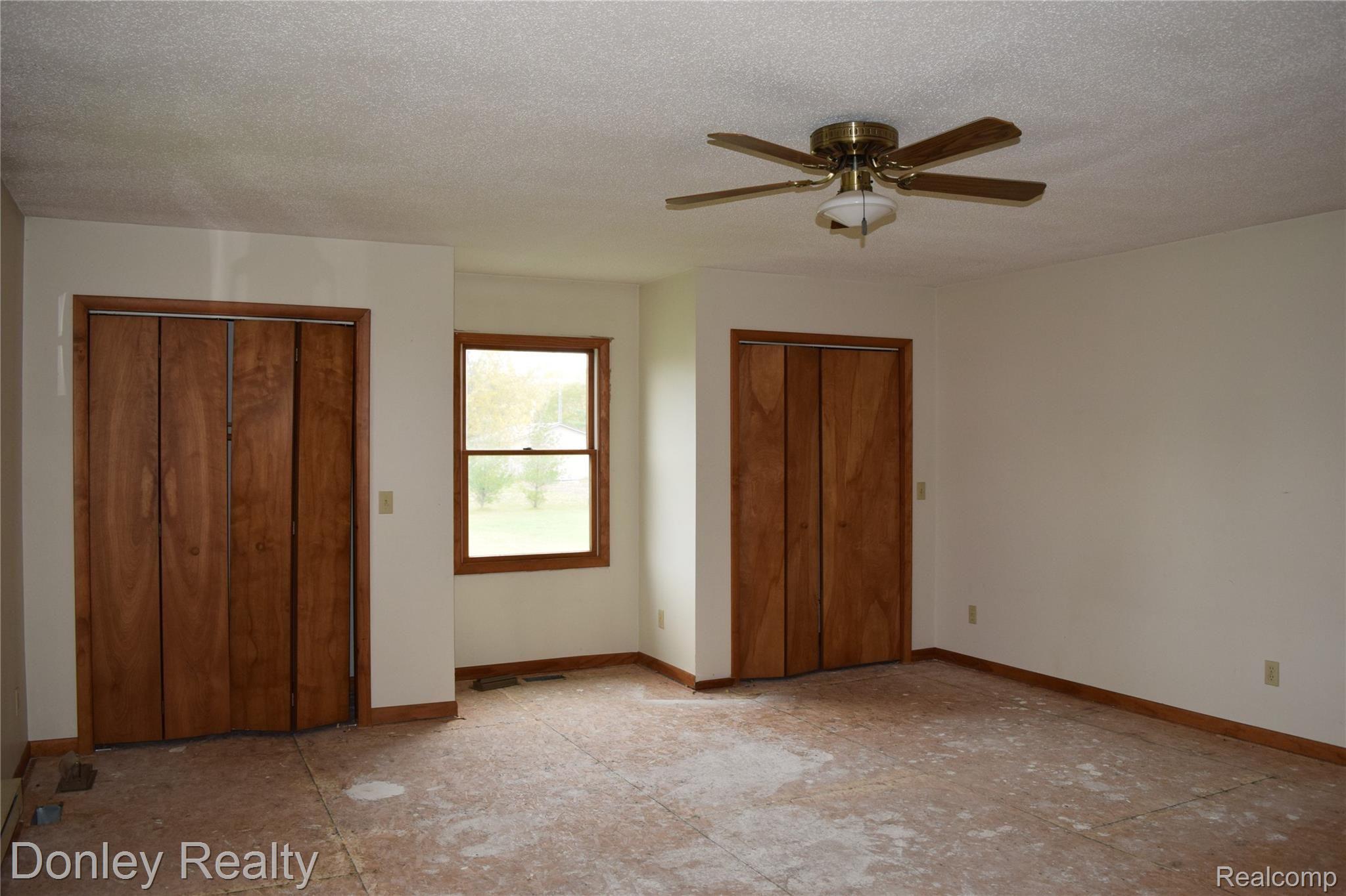 887 Thompson Road Bad Axe, MI 48413 - Photo 14 of 29 DSC_4458.JPG