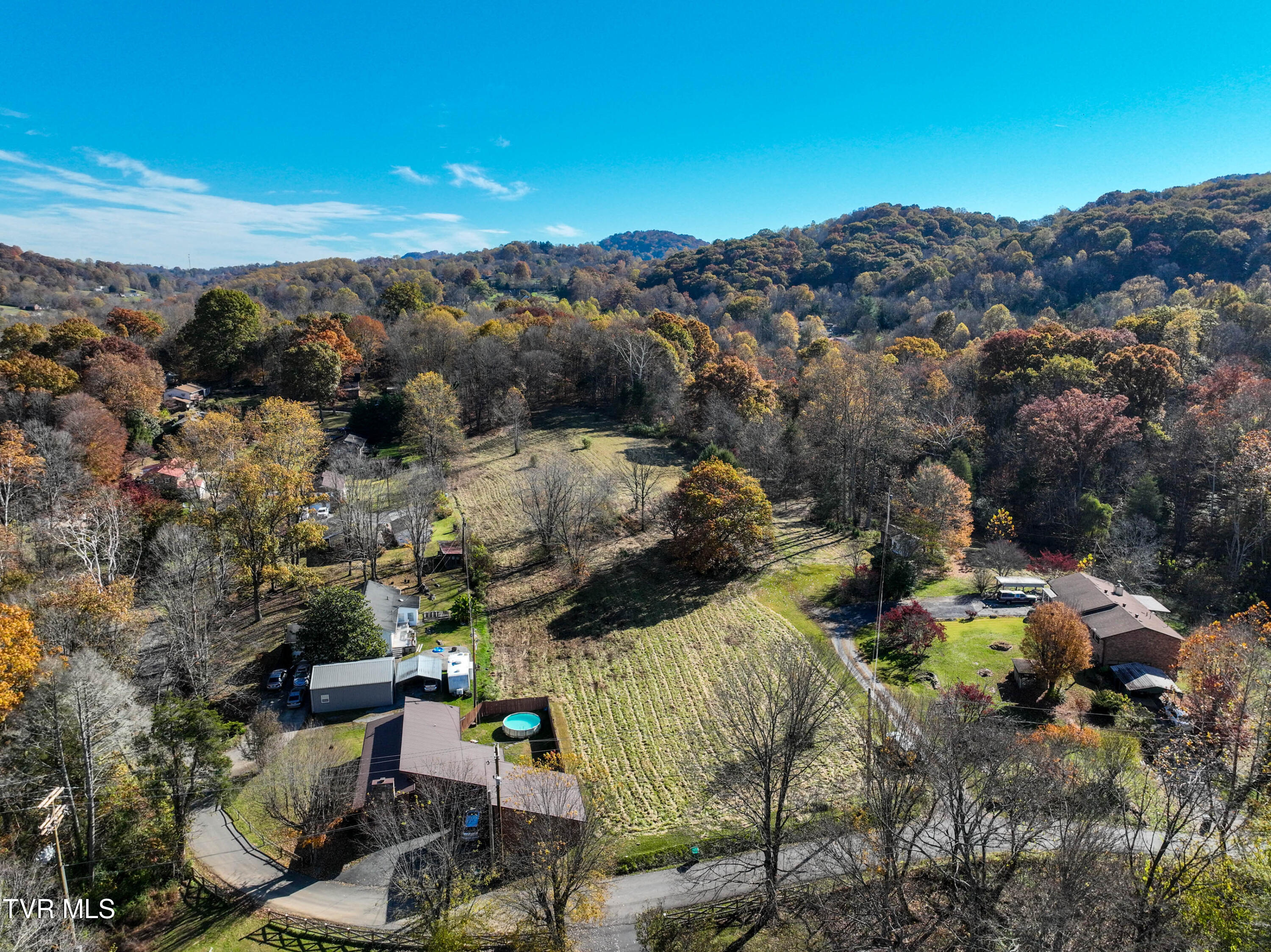 297 Bluff Road Blountville, TN 37617 - Photo 10 of 26 297 Bluff Rd Drone KENDALL-12