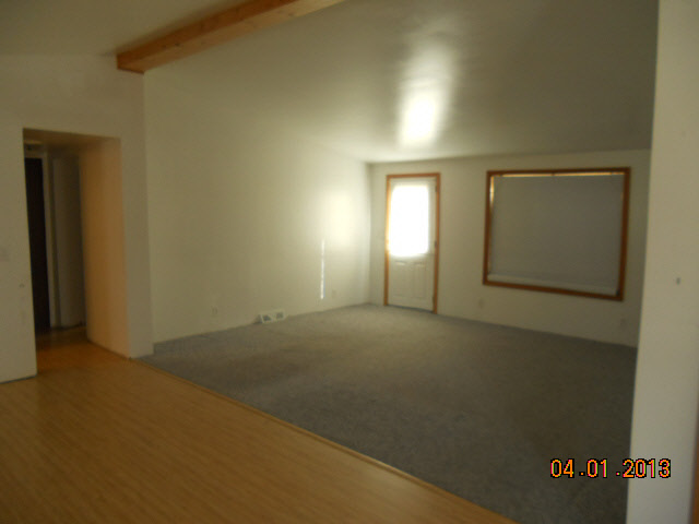 13220 Nichols Road Burt, MI 48417 - Photo 5 of 10 20372041-4.JPG