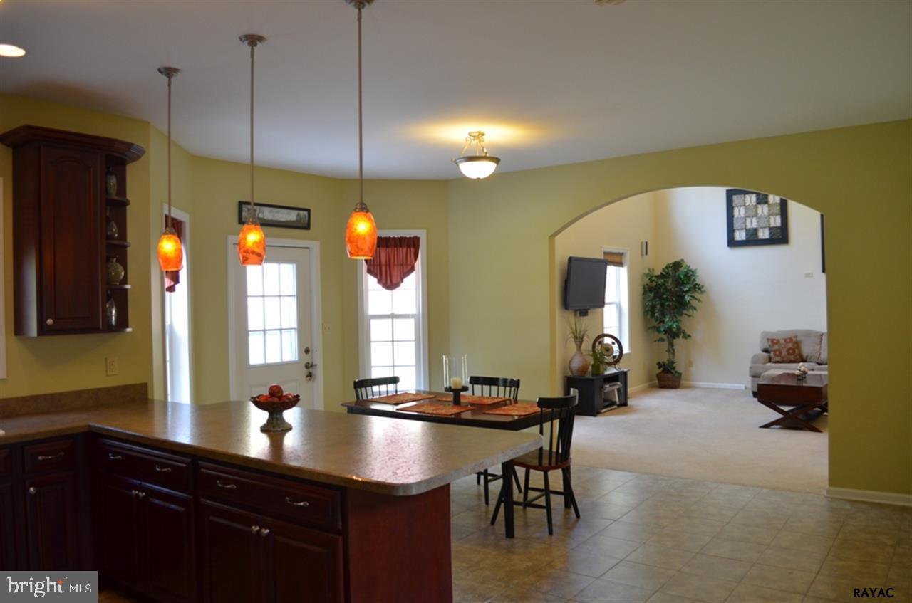 1595 Sheepbridge Road York, PA 17406 - Photo 8 of 29
