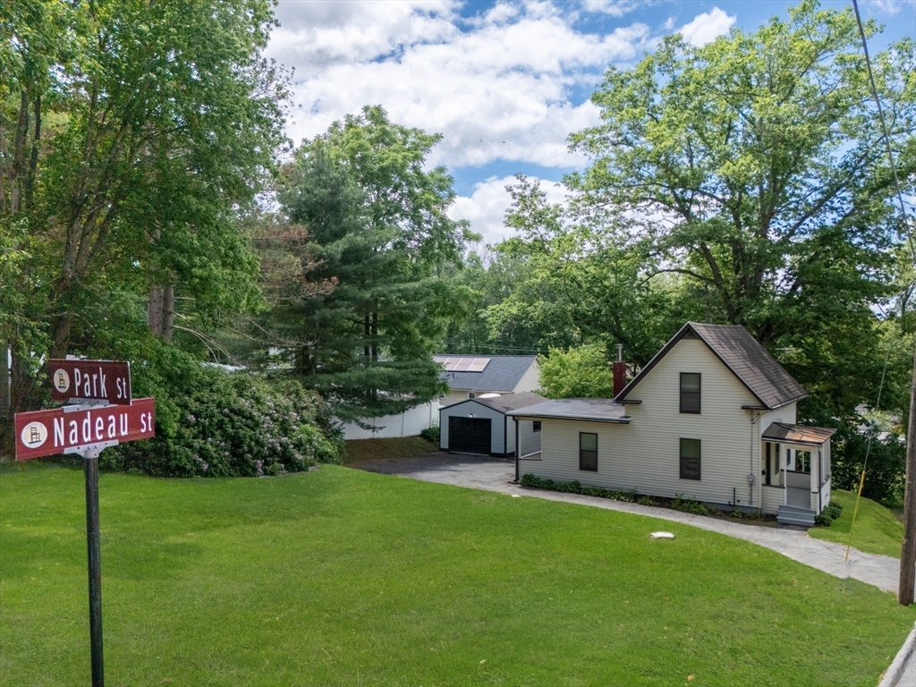 8 Nadeau Street Gardner, MA 01440 - Photo 4 of 33