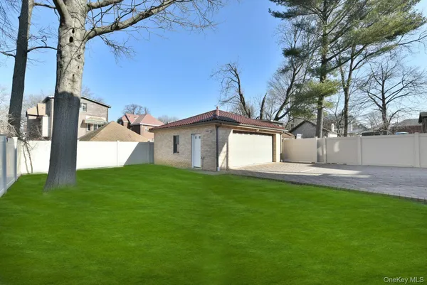 $2,499,000 | 84-29 Kendrick Place | Jamaica Estates