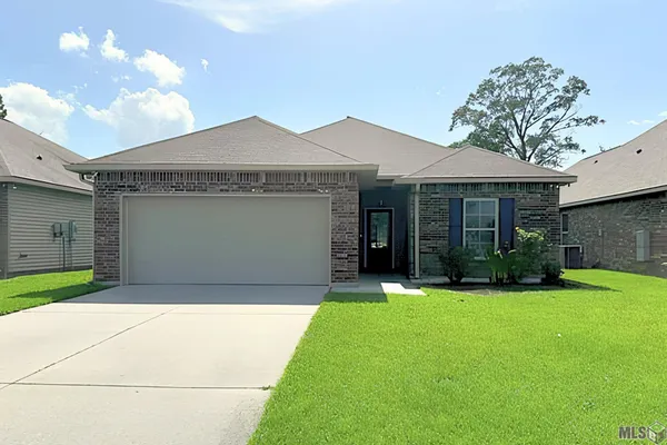 $2,100 | 15359 Mossystone Drive, Prairieville, LA 70769
