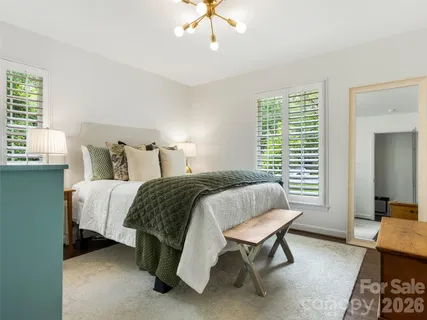 $949,900 | 1301 East Barden Road, Charlotte, NC 28226