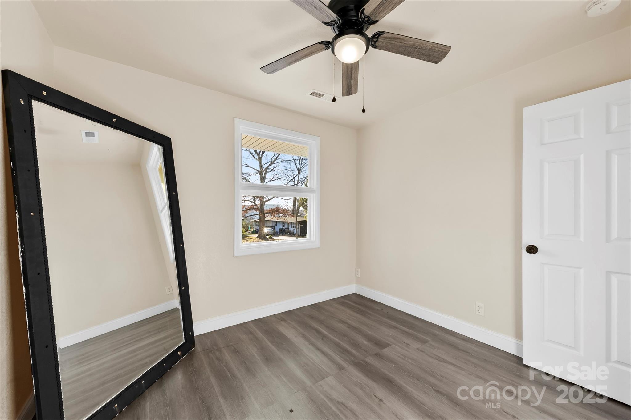 5528 Queen Anne Road Charlotte, NC 28217 - Photo 15 of 27