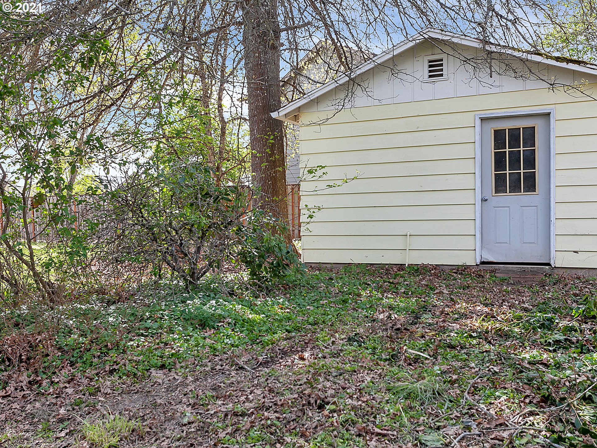 435 North Fir Villa Road Dallas, OR 97338 - Photo 28 of 31