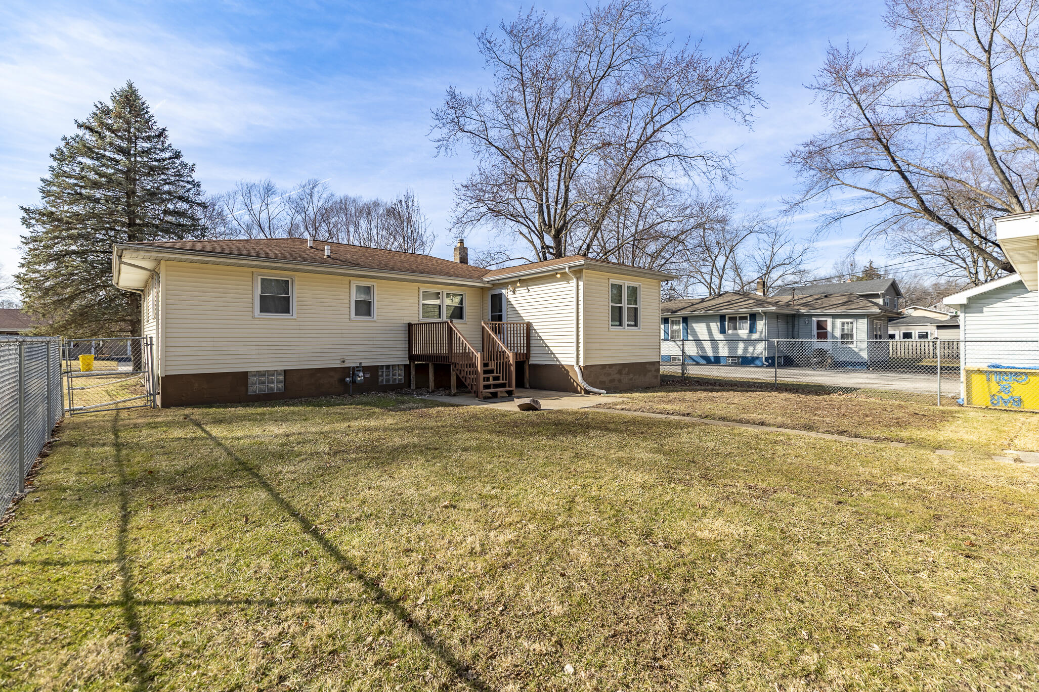 539 South Rensselaer Street Griffith, IN 46319 - Photo 5 of 25 2054x1369