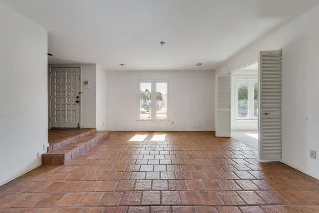 $475,000 | 6639 Winterwood Lane, Dallas, TX 75248