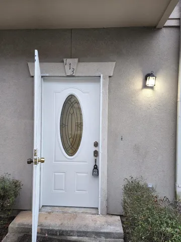 $1,600 | 11045 Landswalk Drive, Unit 113, Houston, TX 77099