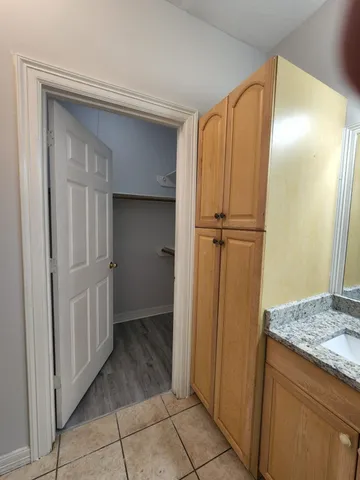 $1,600 | 11045 Landswalk Drive, Unit 113, Houston, TX 77099