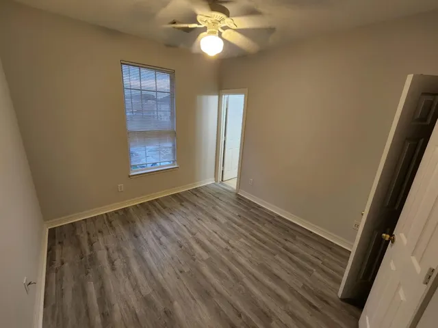 $1,600 | 11045 Landswalk Drive, Unit 113, Houston, TX 77099