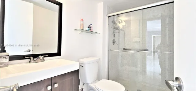 $3,100 | 3731 North Country Club Drive, Unit 926, Aventura, FL 33180