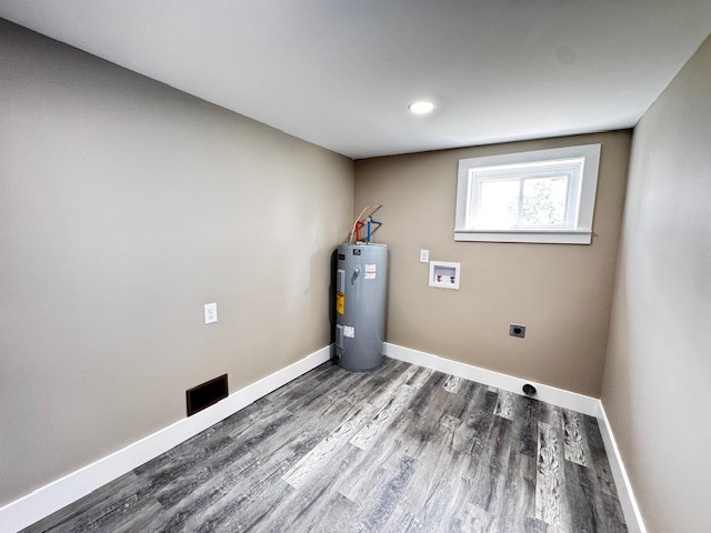 2160 Francisco Road Huntland, TN 37345 - Photo 12 of 21 a view of empty room with wooden floor
