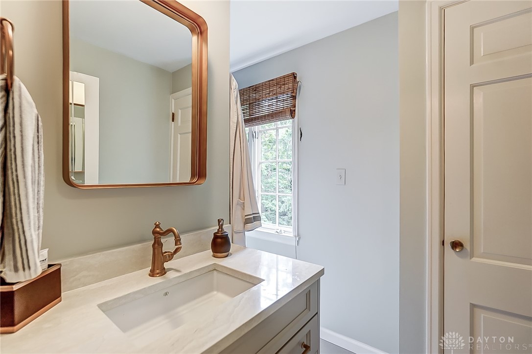 3685 Ridgeway Road Dayton, OH 45419 - Photo 27 of 63 Gallery Image 27