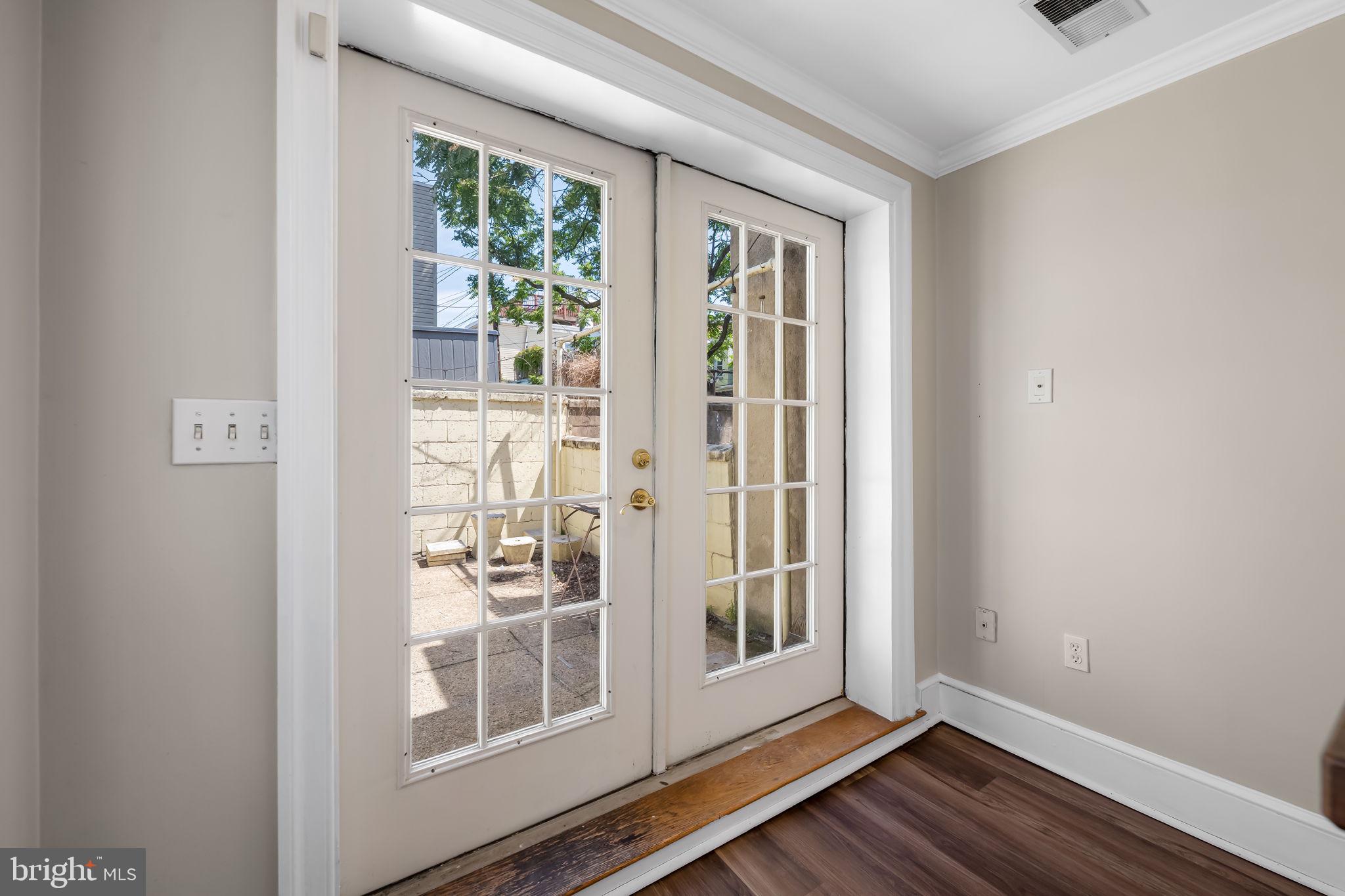 1908 Bank Street Baltimore, MD 21231 - Photo 20 of 38