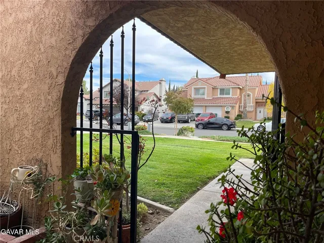 $450,000 | 39937 Golfers Drive, Palmdale, CA 93551