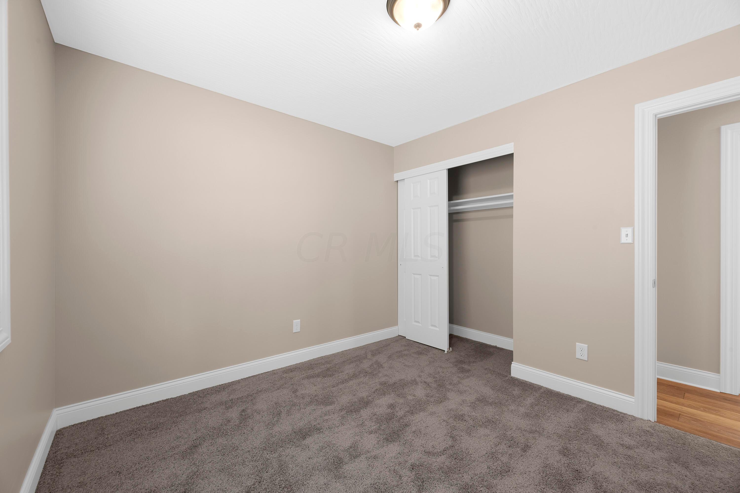 1878 Woodette Road Columbus, OH 43232 - Photo 17 of 37 17