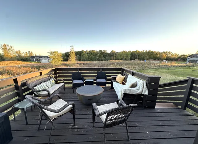 $309,900 | 1128 29th Street Northeast, Sauk Rapids, MN 56379