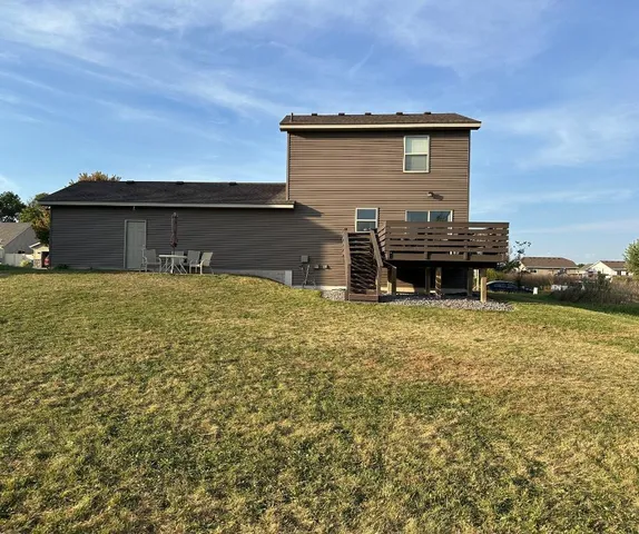 $309,900 | 1128 29th Street Northeast, Sauk Rapids, MN 56379