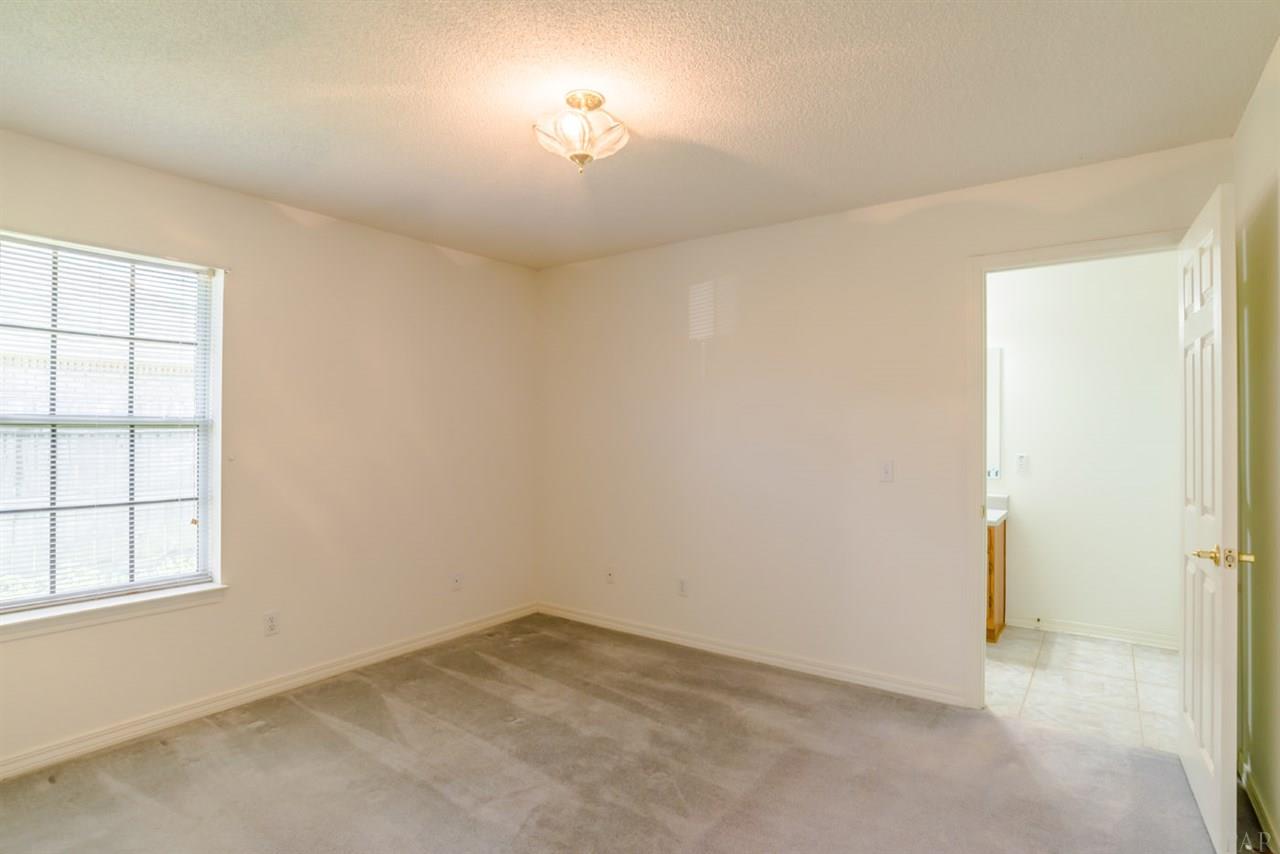 621 Riola Place Pensacola, FL 32506 - Photo 20 of 25 Gallery Image 20