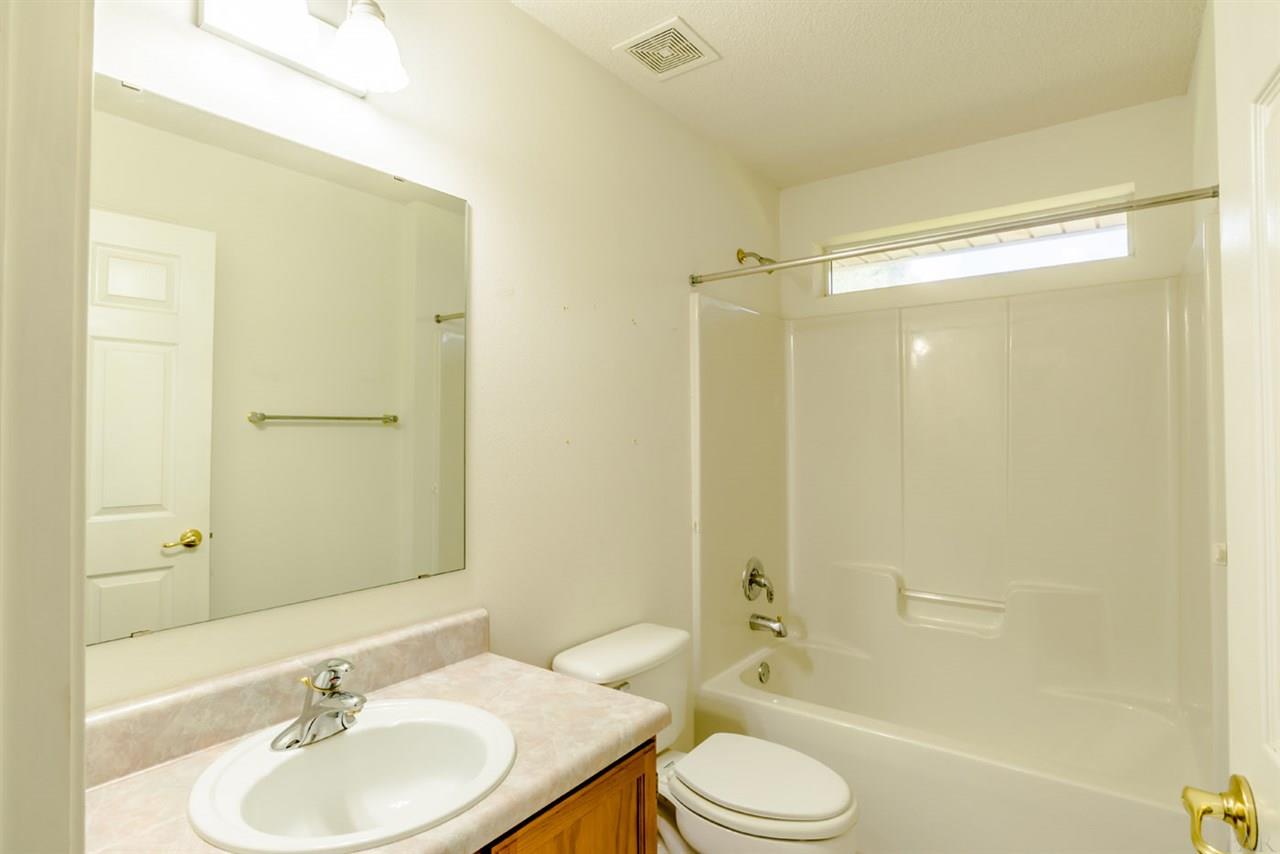 621 Riola Place Pensacola, FL 32506 - Photo 21 of 25 Gallery Image 21