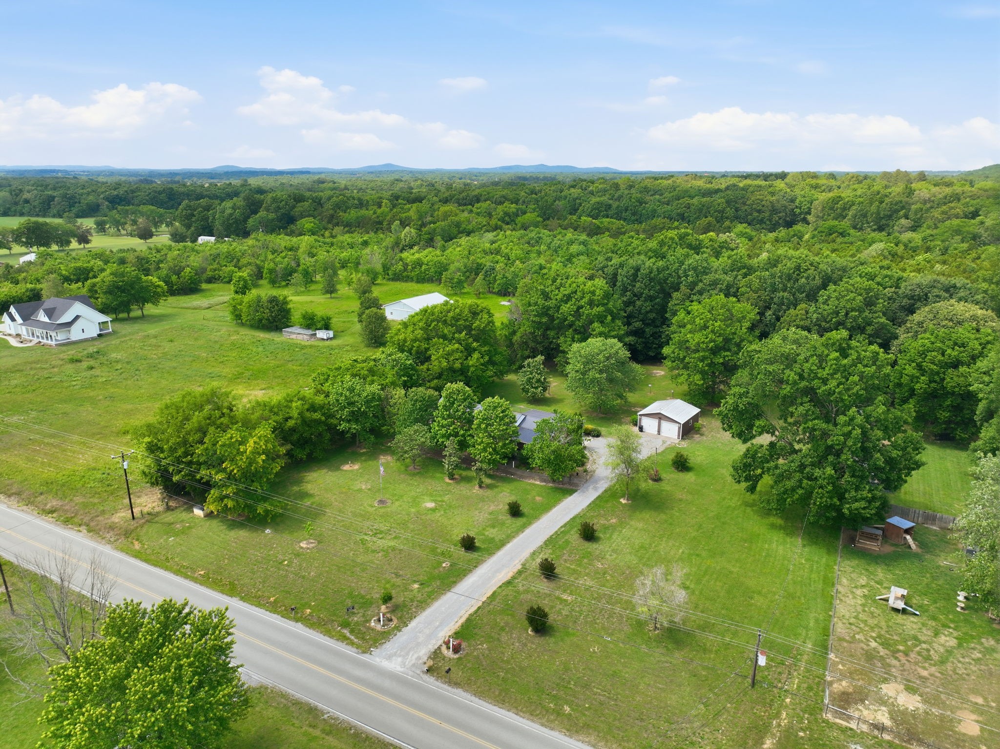 3041 Unionville Deason Road Bell Buckle, TN 37020 - Photo 1 of 35