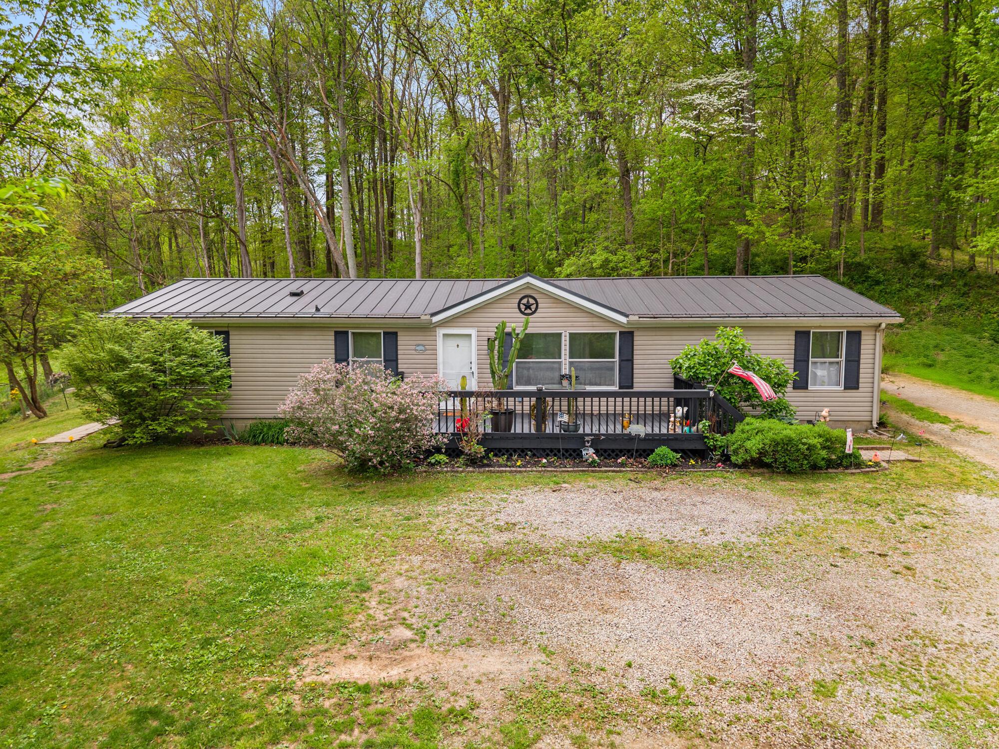 10541 Clearport Road Southwest Amanda, OH 43102 - Photo 3 of 39 Dream Home
