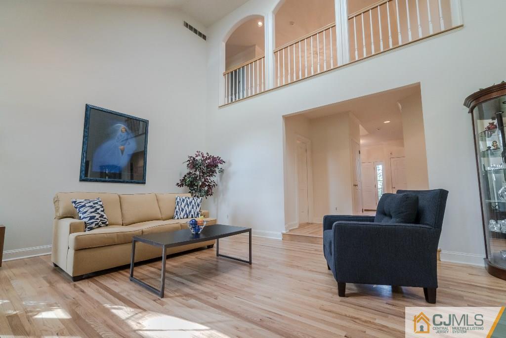 10 Fox Run Road Pennington, NJ 08534 - Photo 8 of 25 Gallery Image 8