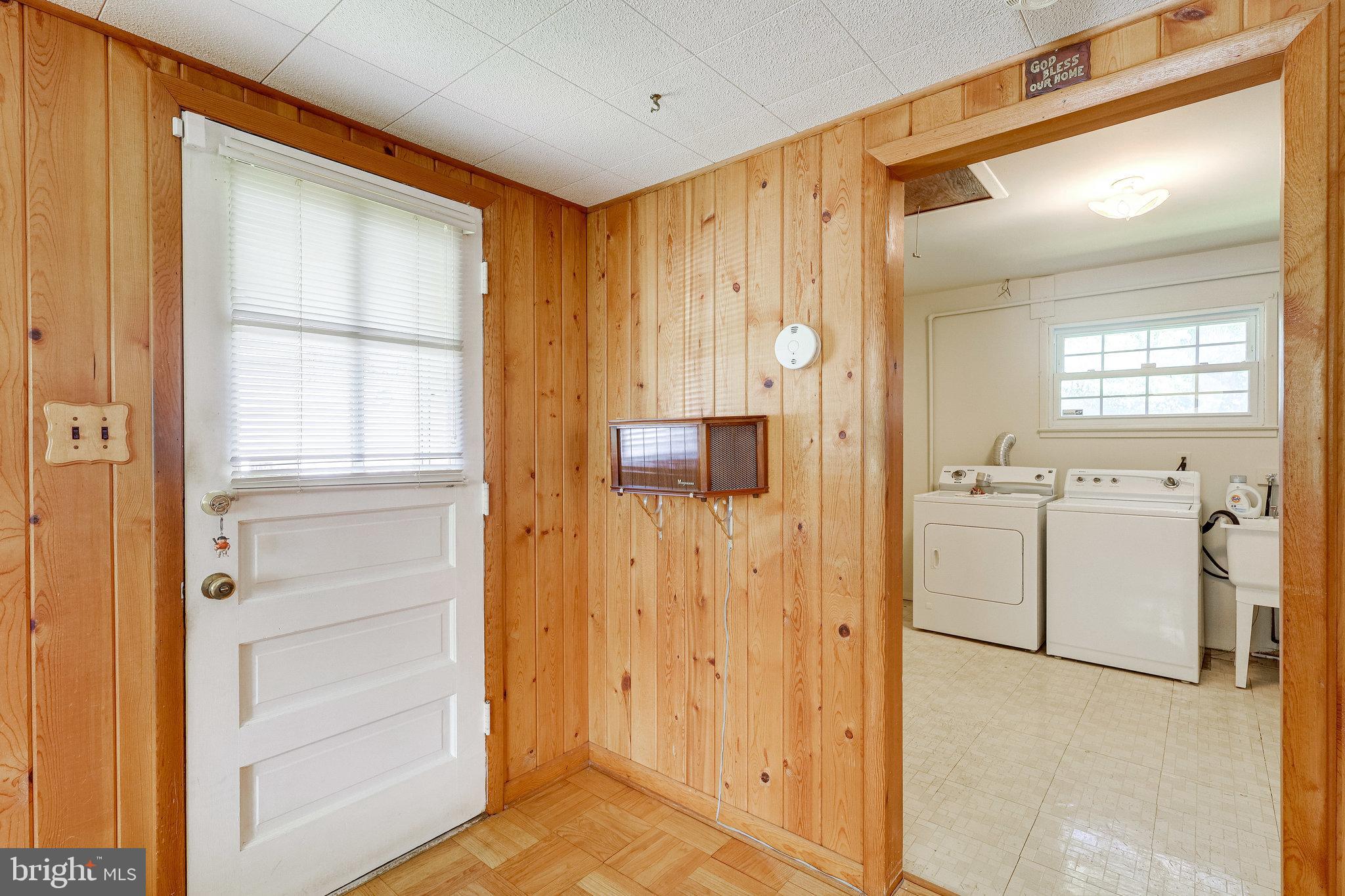 7612 Dunston Street Springfield, VA 22151 - Photo 23 of 51 Family Room & Utility Room