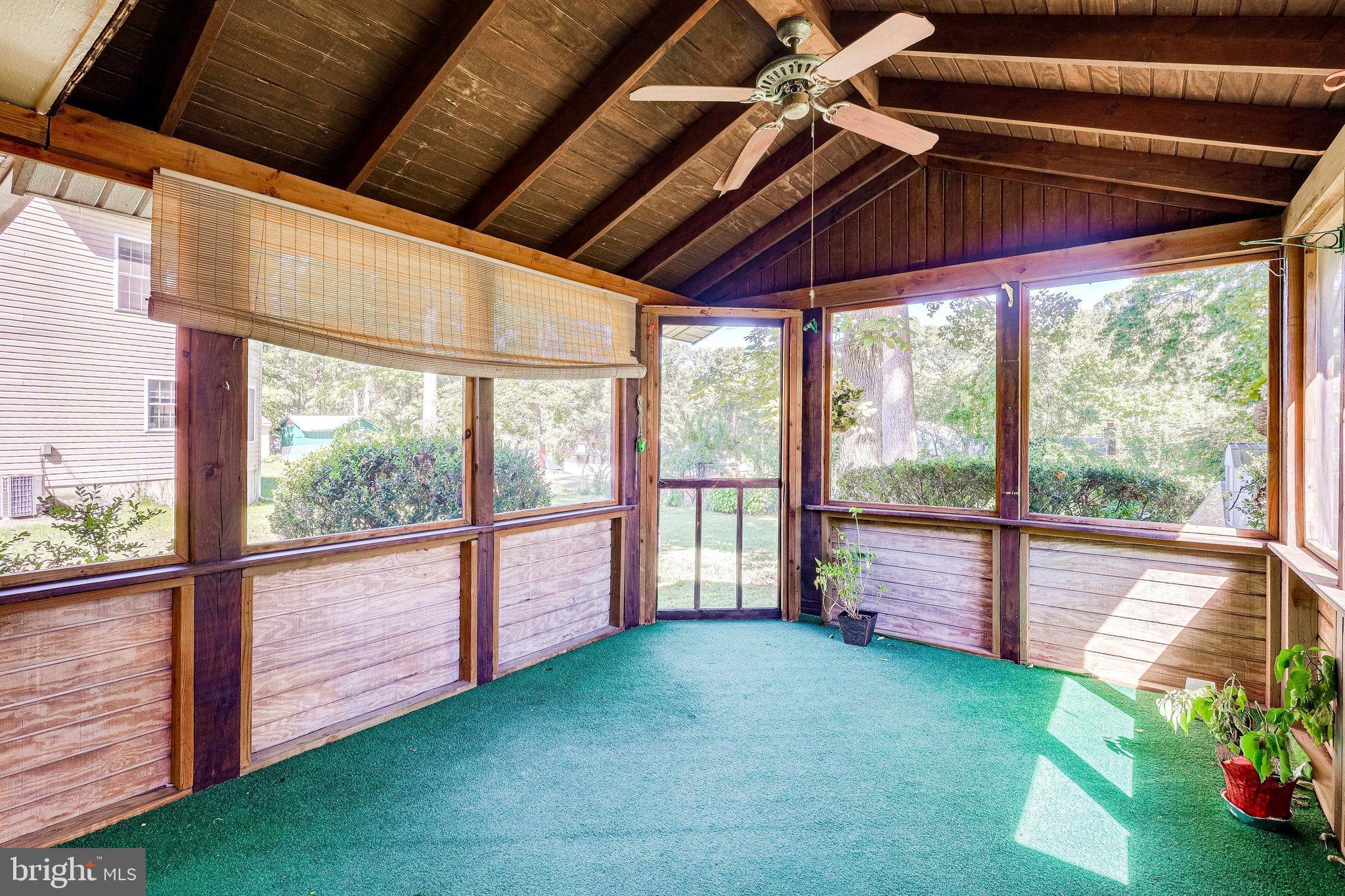 7612 Dunston Street Springfield, VA 22151 - Photo 7 of 51 Spacious screened porch, relaxing view.