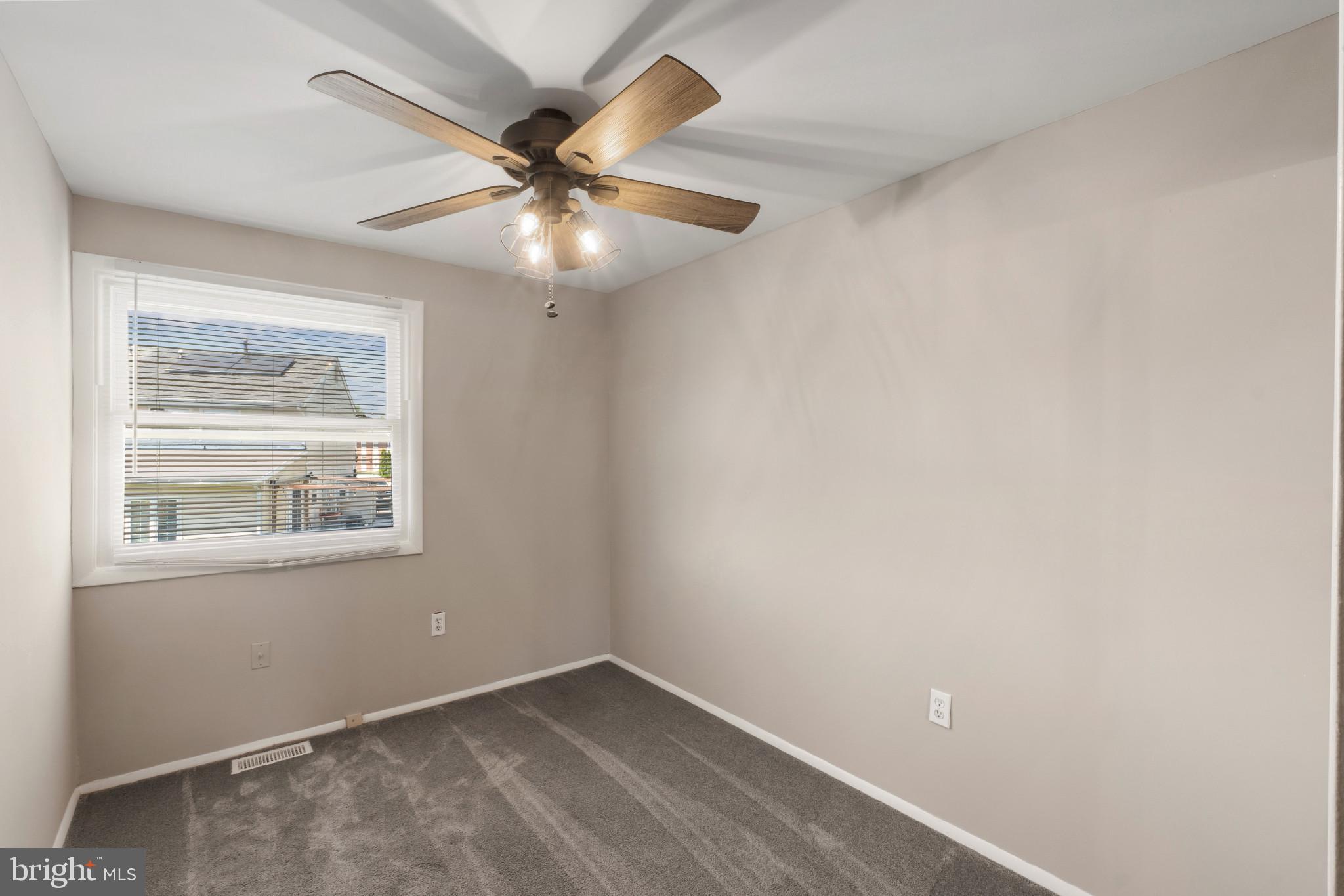 8582 Beacon Point Road Pasadena, MD 21122 - Photo 21 of 33