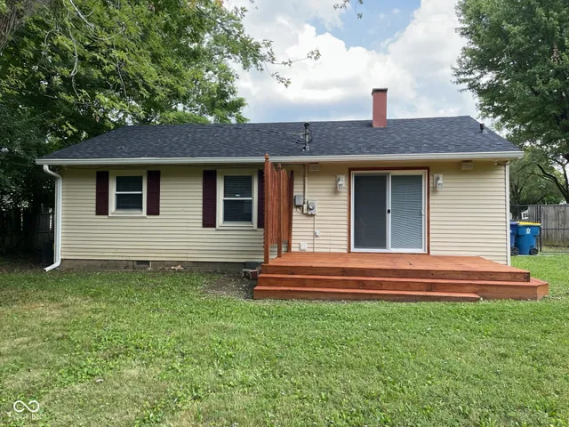 $1,600 | 521 Arthur Drive, Carmel, IN 46280