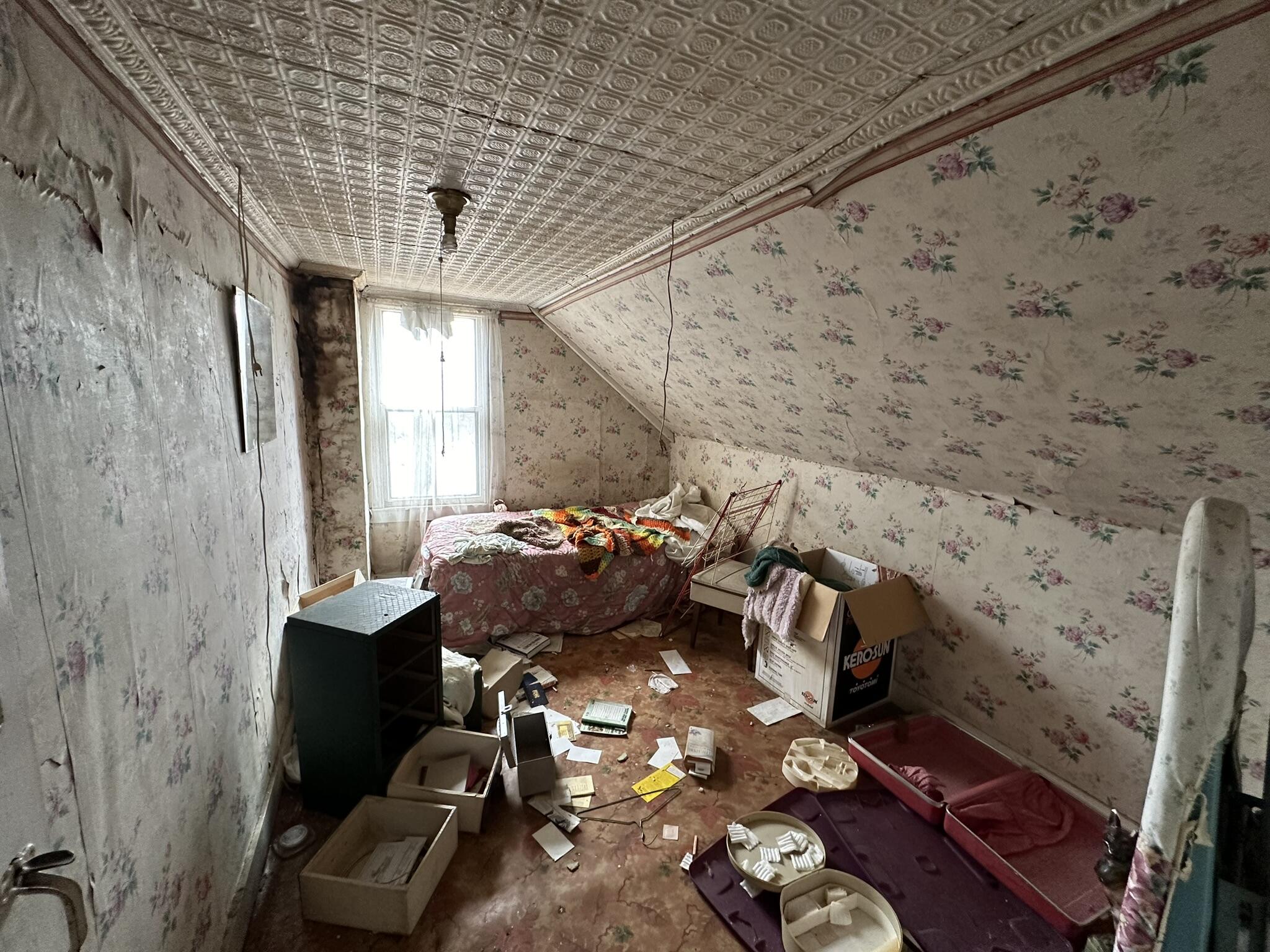 19 Cemetery Road Wilton, ME 04294 - Photo 27 of 29 Upstairs rm 4