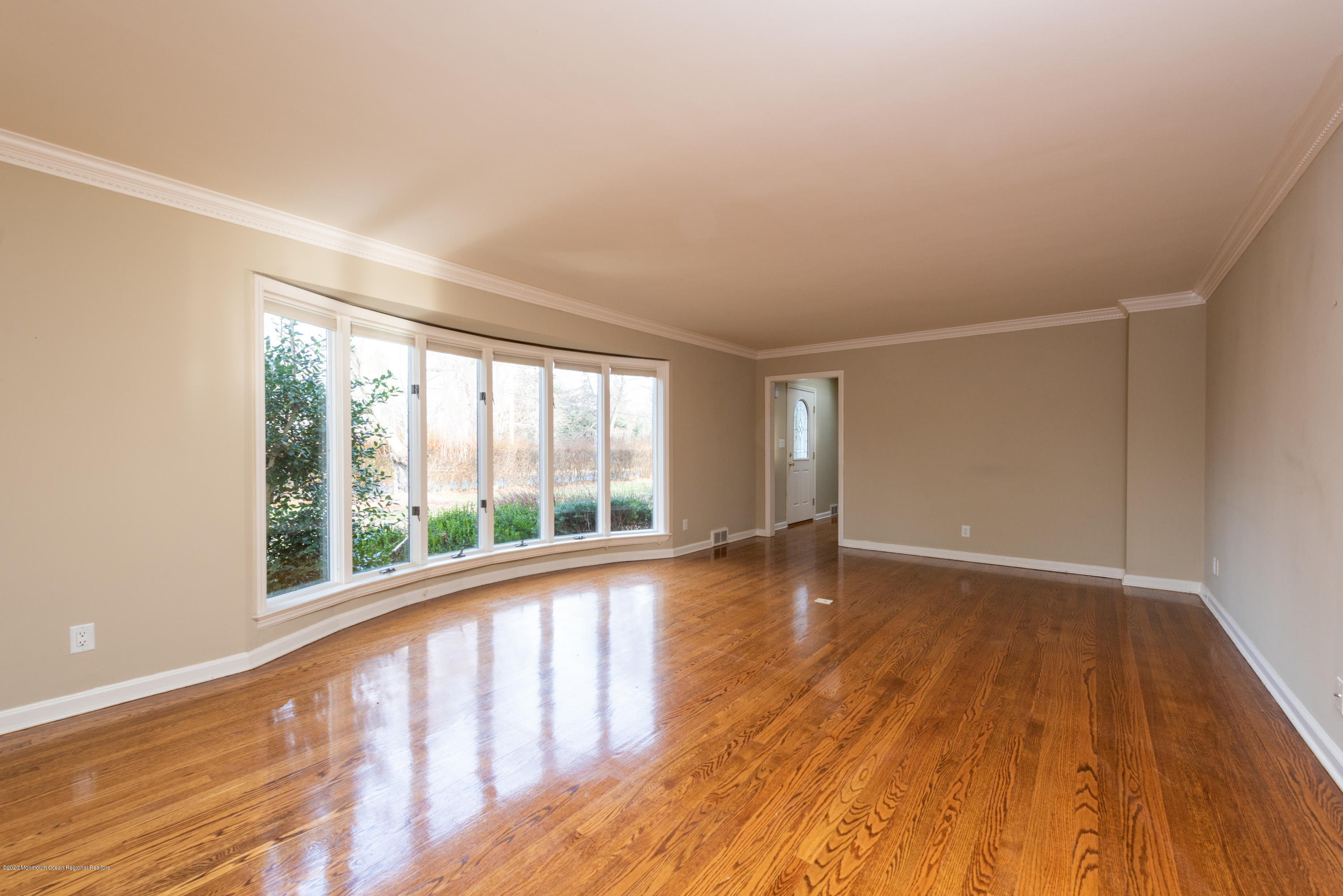 107 River Road Rumson, NJ 07760 - Photo 12 of 30 Living