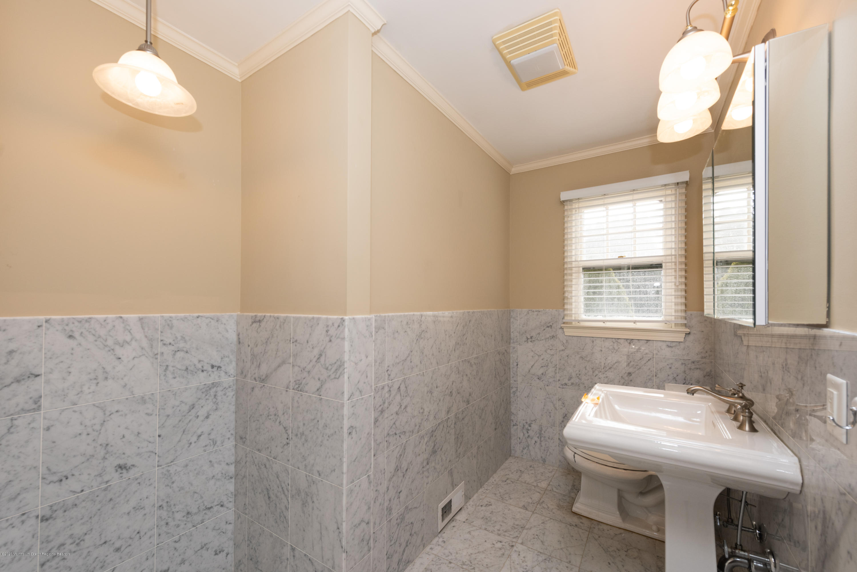 107 River Road Rumson, NJ 07760 - Photo 26 of 30 Bath