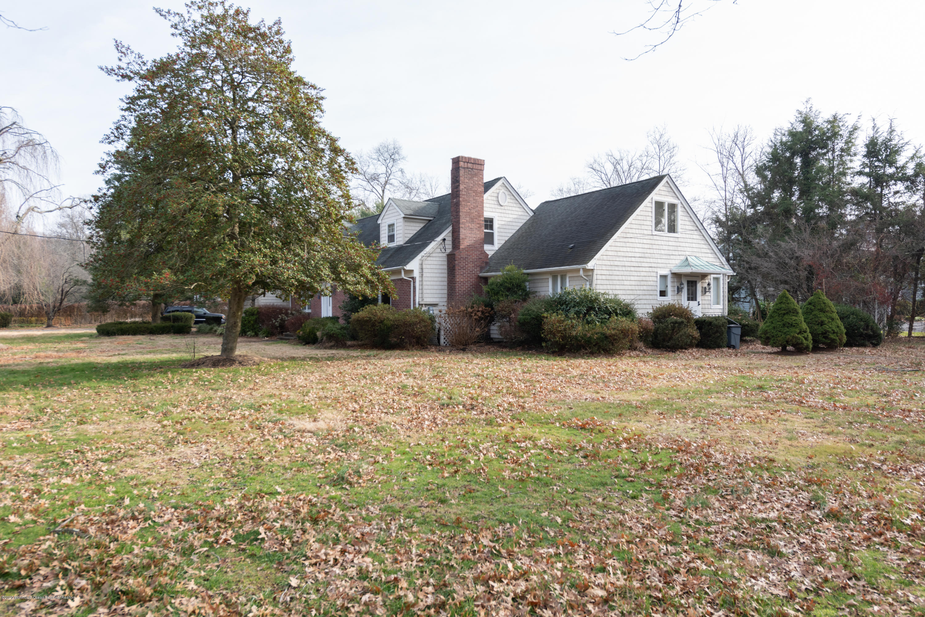 107 River Road Rumson, NJ 07760 - Photo 28 of 30 Yard 3