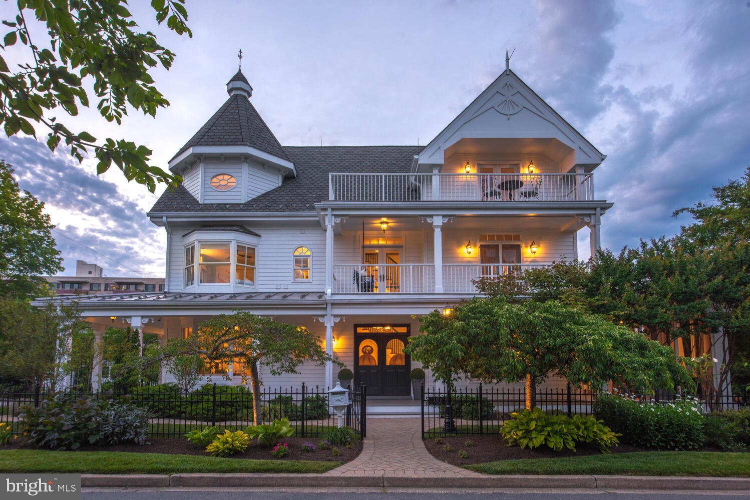 2101 North Stafford Street Arlington, VA 22207 - Photo 3 of 108