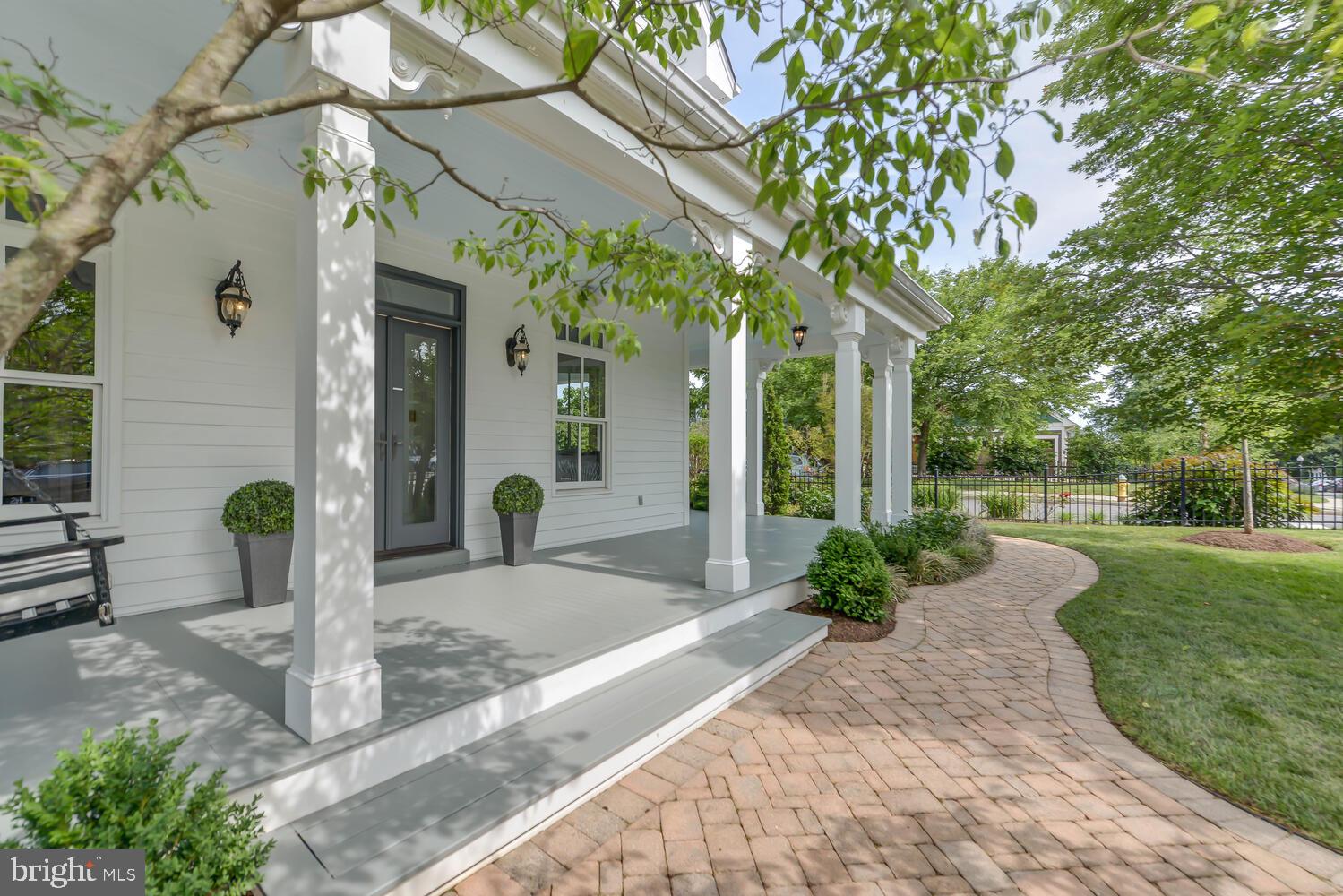 2101 North Stafford Street Arlington, VA 22207 - Photo 5 of 108