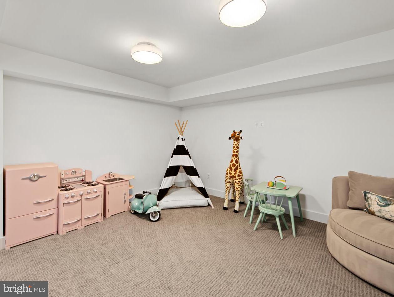 2101 North Stafford Street Arlington, VA 22207 - Photo 82 of 108