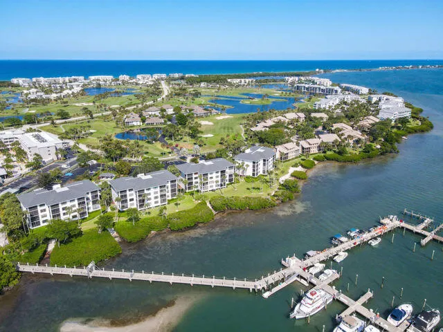 $995,000 | 5799 Northeast Island Cove Way, Unit 1404, Stuart, FL 34996