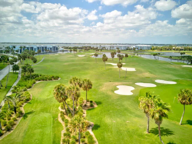 $995,000 | 5799 Northeast Island Cove Way, Unit 1404, Stuart, FL 34996