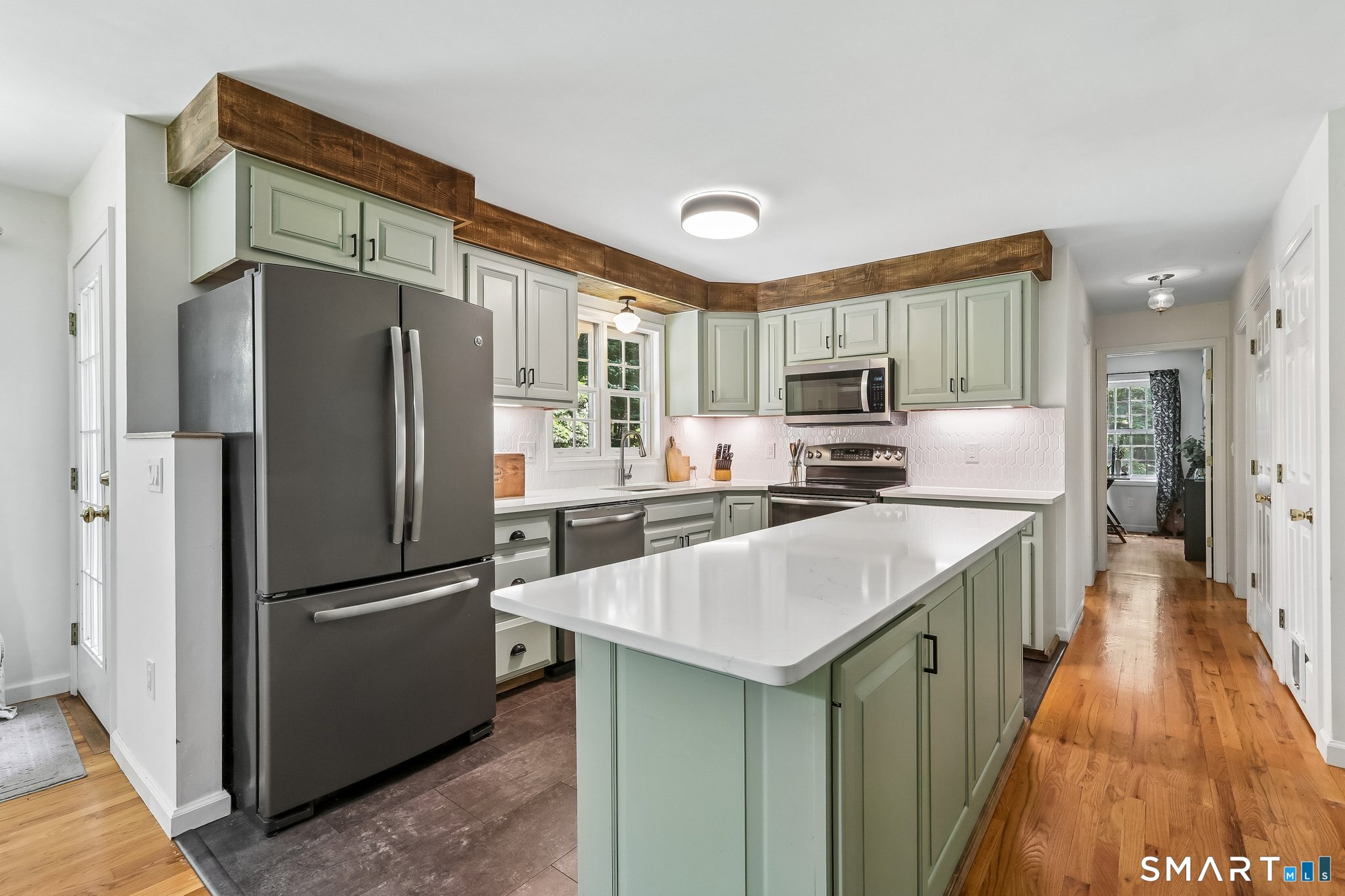 338 Good Hill Road Woodbury, CT 06798 - Photo 9 of 40