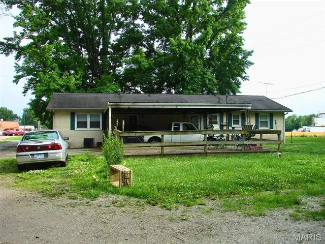 $189,900 | 715 West Broadway Street, Steeleville, IL 62288