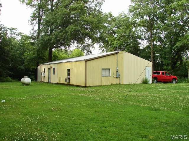 $189,900 | 715 West Broadway Street, Steeleville, IL 62288