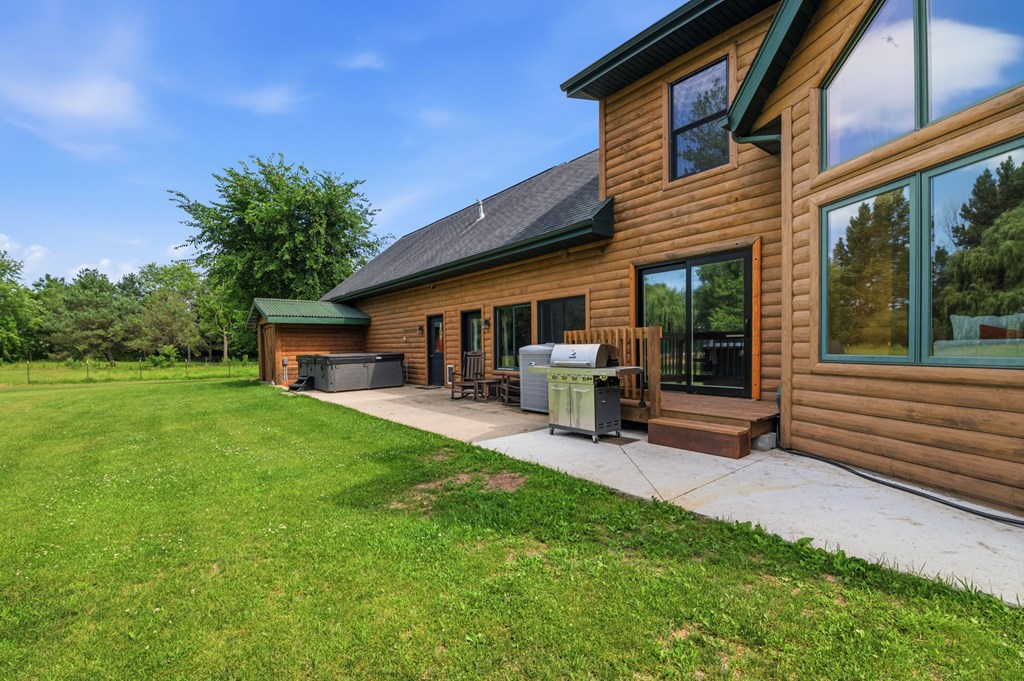 4526 Kolb Road Oshkosh, WI 54904 - Photo 63 of 73