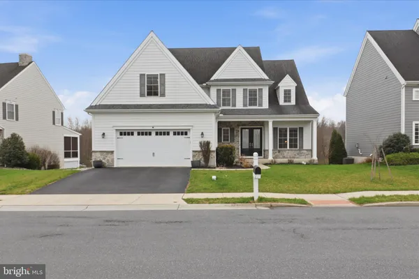 $950,000 | 674 Integrity Drive, Lititz, PA 17543