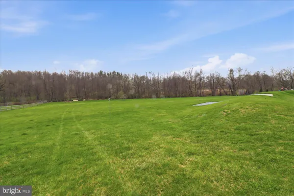 $950,000 | 674 Integrity Drive, Lititz, PA 17543