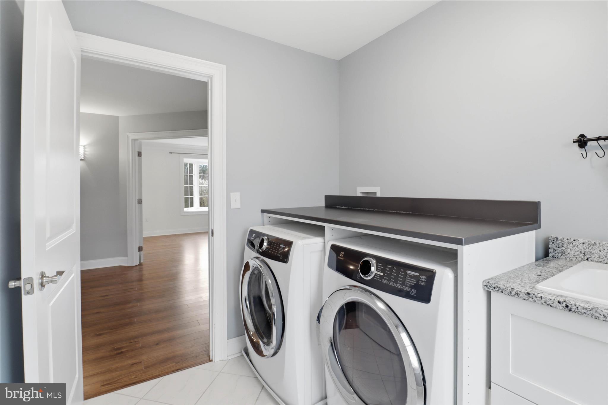 674 Integrity Drive Lititz, PA 17543 - Photo 71 of 113