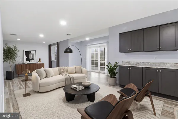 $950,000 | 674 Integrity Drive, Lititz, PA 17543