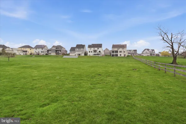 $950,000 | 674 Integrity Drive, Lititz, PA 17543